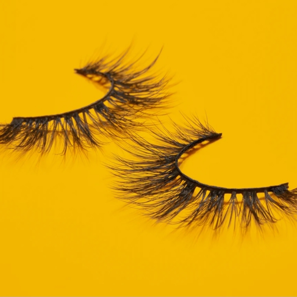 NWT Juvia's Place Nubian Lash - Royalty - Picture 4 of 6
